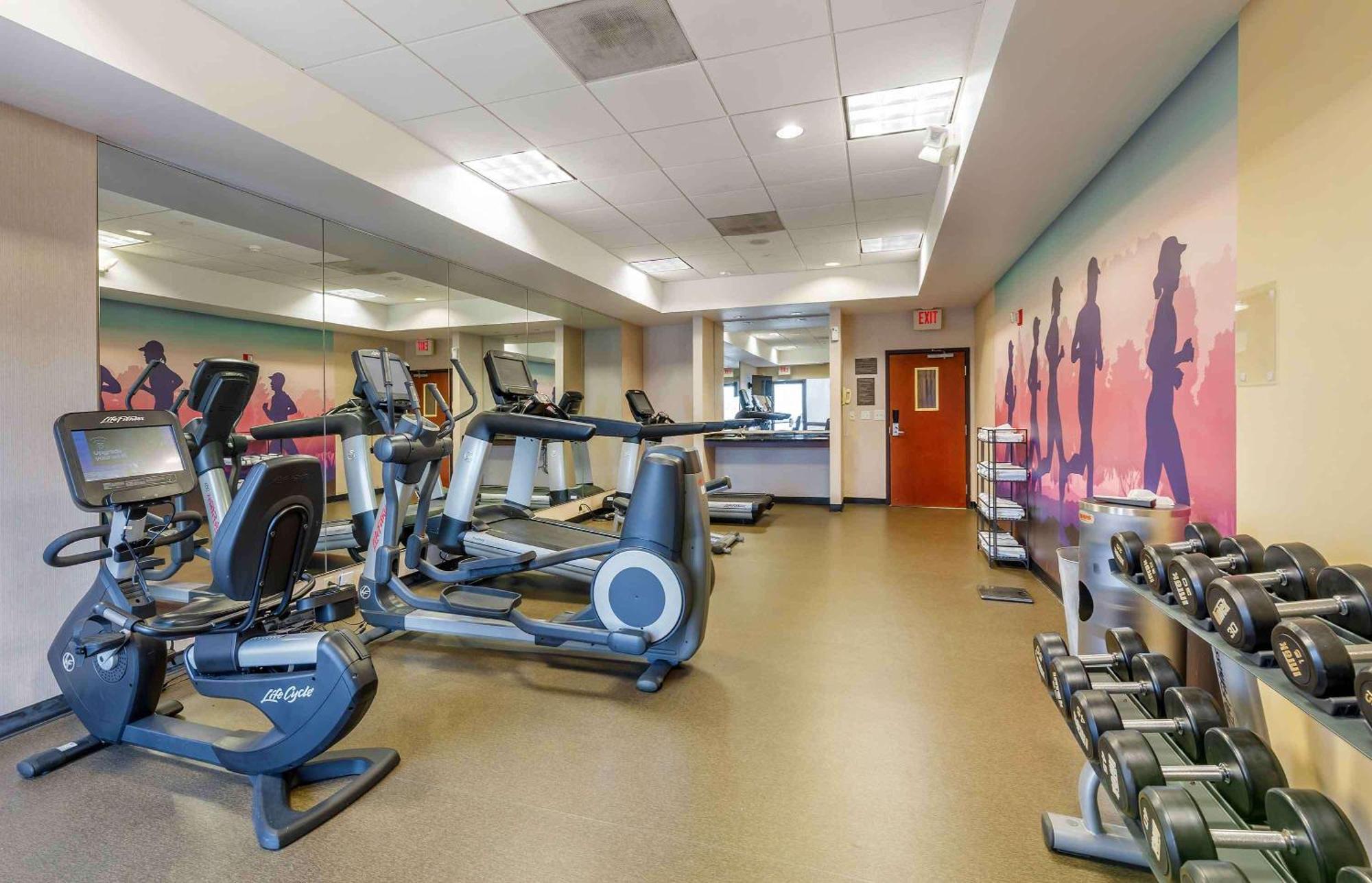 Extended Stay America Premier Suites - Cleveland - Independence Ngoại thất bức ảnh